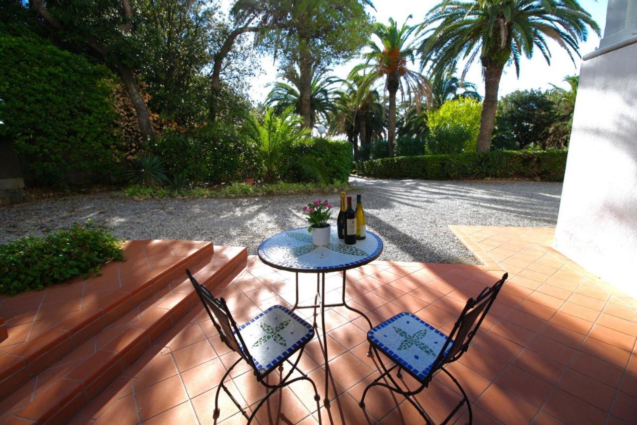 Villa Paradiso Кастильончело Екстериор снимка